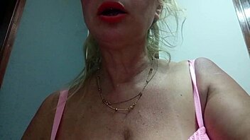 See how exotic MILF enjoys solo masturbation in a room